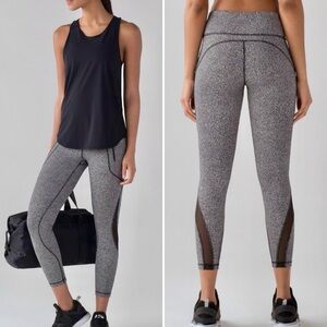 LULULEMON  Invigorate 7/8 Tight
Chakra Print Alpine White Black / Black Sz 4🧡